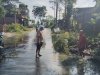CAMAT DAN RELAWAN GERAK CEPAT LANGSUNG TINJAU LOKASI BANJIR DI KARANGDOWO