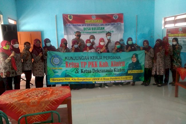 KUNJUNGAN KERJA PERDANA Ketua TP. PKK Kab. Klaten di Kecamatan Karangdowo