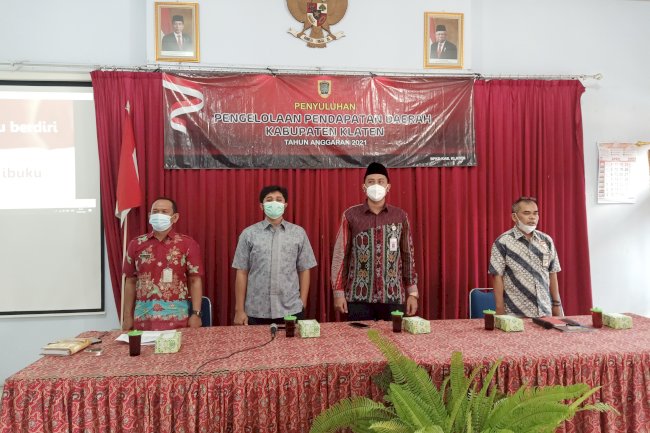 Penyuluhan Pengelolaan Pendapatan Daerah Kabupaten Klaten Tahun 2021 di Kecamatan Karangdowo