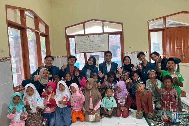 Sosialisasi Mahasiswa KKN Tim II: Mempraktekkan Cuci Tangan 6 Langkah Sesuai WHO bagi Anak-Anak Taman Pendidikan Al-Quran (TPA) Masjid Al-Fatah Desa Demangan Dukuh Demangan Lor