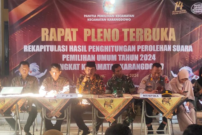 Pembukaan Rapat Pleno Terbuka Rekapitulasi Penghitungan Suara Pemilu 2024 Tingkat Kecamatan Karangdowo