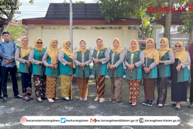 KECAMATAN KARANGDOWO MENGGELAR UPACARA MEMPERINGATI HARI KARTINI KE-146 