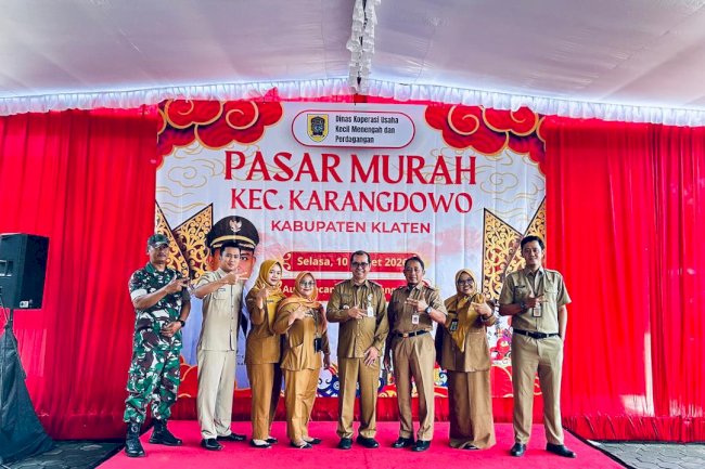 PASAR MURAH KARANGDOWO KURANG DARI 4 JAM 1200 PAKET SEMBAKO SUDAH HABIS