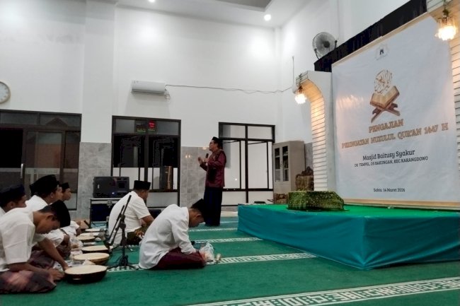 CAMAT AJAK JAGA KEGUYUB RUKUNAN  PADA PERINGATAN NUZULUL QUR’AN DI MASJID BAITUSY SYAKUR BAKUNGAN KARANGDOWO