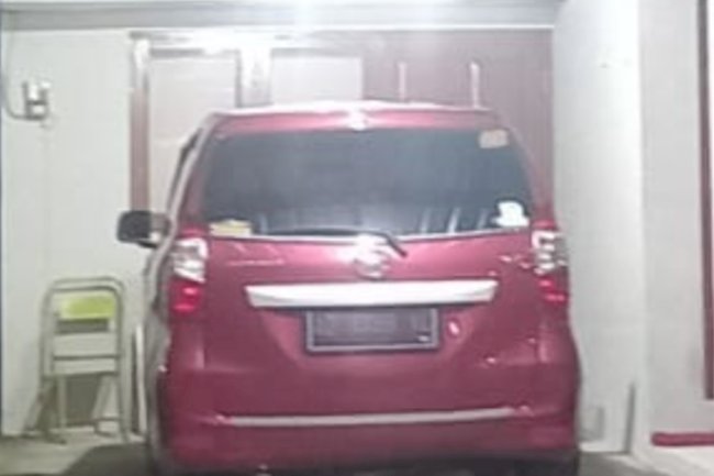 MOBIL DINAS CAMAT KARANGDOWO DIKANDANGKAN SELAMA LIBUR LEBARAN