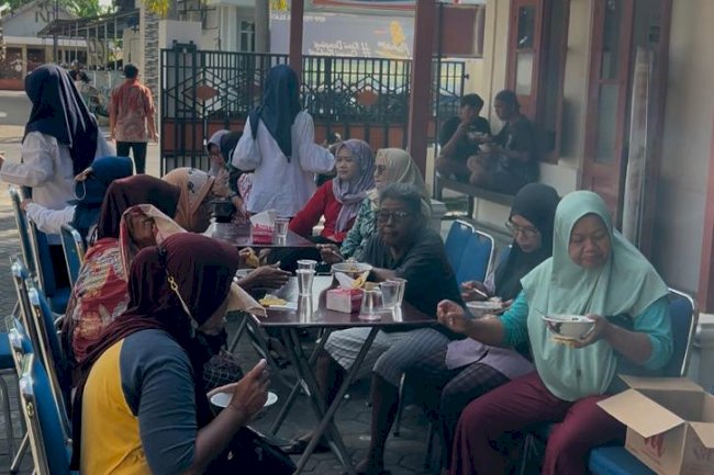 KARANGDOWO TINGKATKAN LAYANAN DENGAN INOVASI “ SABAR MAS  “ SERAP ASPIRASI  SAMBIL SARAPAN BARENG MASYARAKAT