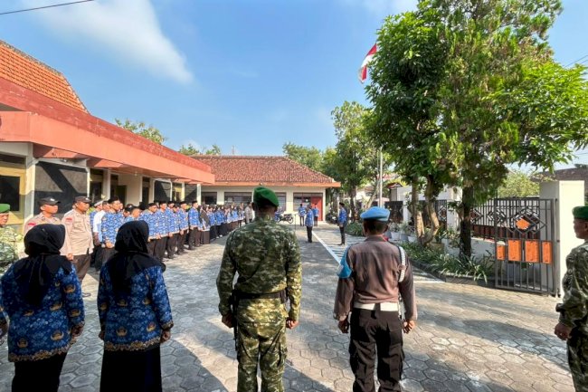 UPACARA MEMPERINGATI HARI KEBANGKITAN NASIONAL KECAMATAN KARANGDOWO