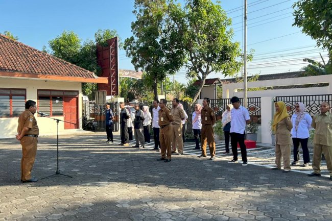 APEL PAGI KECAMATAN KARANGDOWO INGATKAN OPTIMALISASI LAYANAN MASYARAKAT