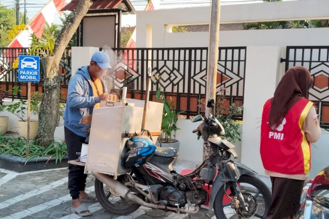 SABAR MAS : KECAMATAN KARANGDOWO AJAK  SARAPAN BARENG DAN MENDENGAR LANGSUNG MASUKAN  MASYARAKAT 