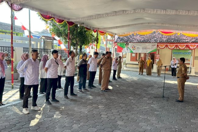 APEL PAGI KECAMATAN KARANGDOWO INGATKAN INTEGRITAS HINGGA RESPON CEPAT PELAYANAN MASYARAKAT
