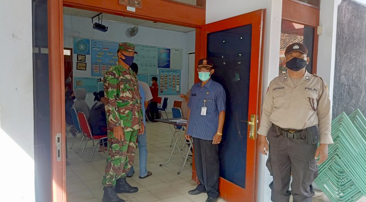 Penyaluran Bantuan Sosial Tunai (BST) Kemensos Tahap 3 dan 4 Tahun 2021 di Kecamatan Karangdowo