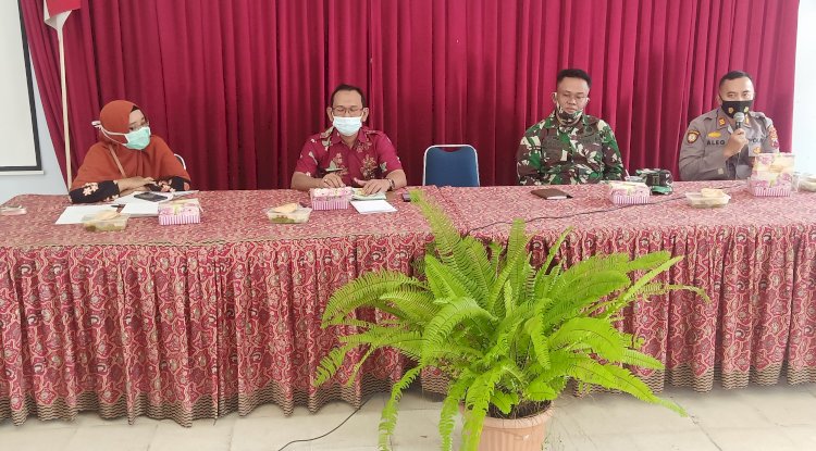 Camat Karangdowo Pimpin Pelaksanaan Rakor Penanganan Covid-19 Tingkat Kecamatan Karangdowo