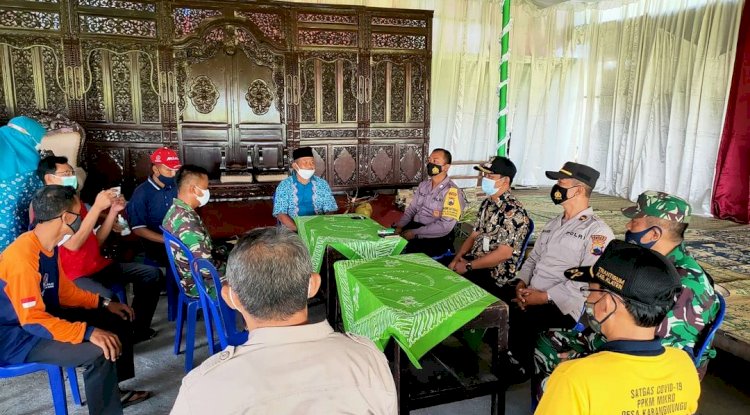 Pastikan Sesuai Prokes, Satgas Covid-19 Kecamatan Karangdowo Lakukan Monitoring dan Pengawasan Hajatan Pernikahan di Wilayah Karangdowo