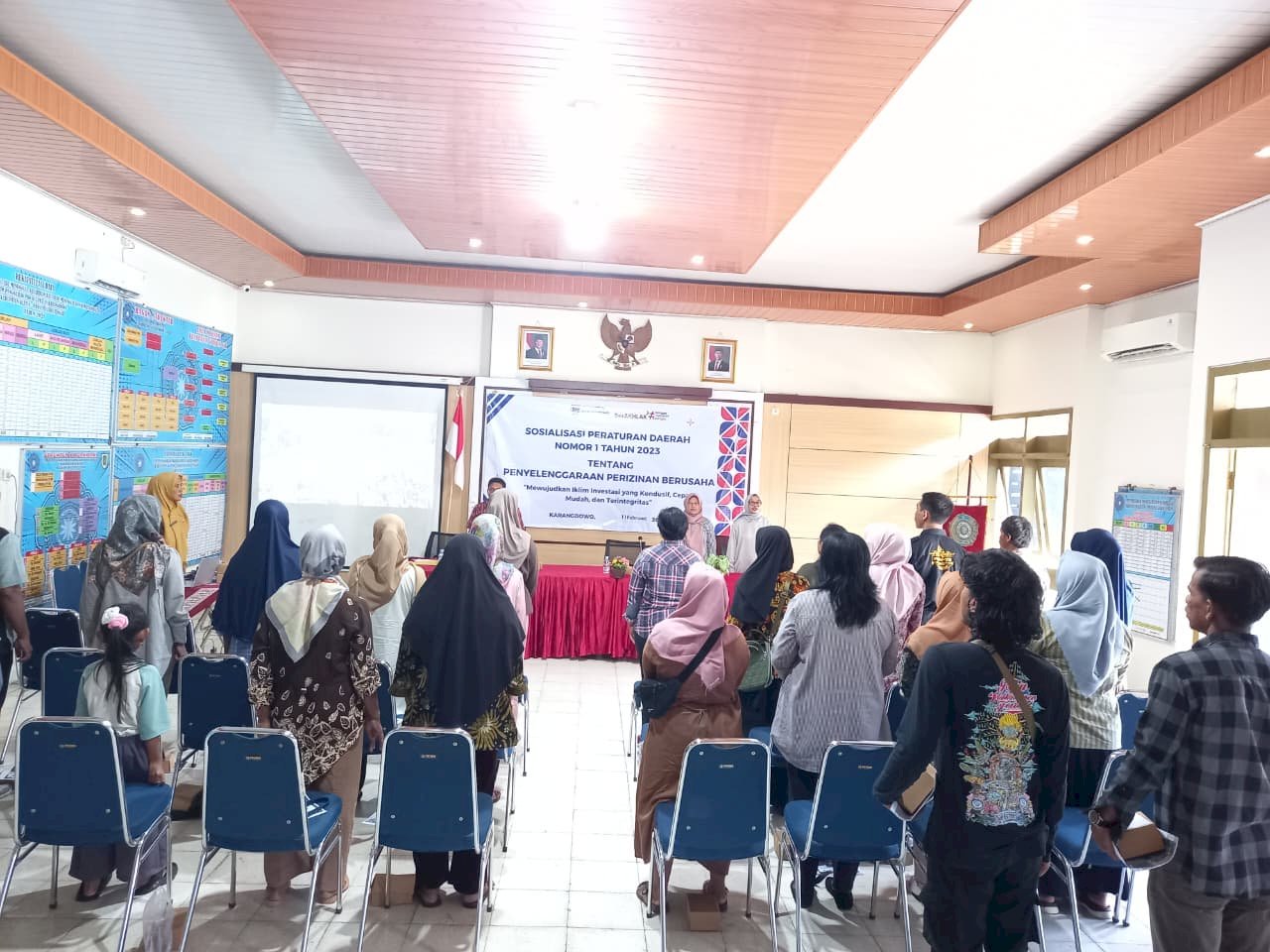 KARANG TARUNA  MANDIRI KARANGDOWO MENGIKUTI SOSIALISASI PERDA PENYELENGGARAAN IJIN BERUSAHA