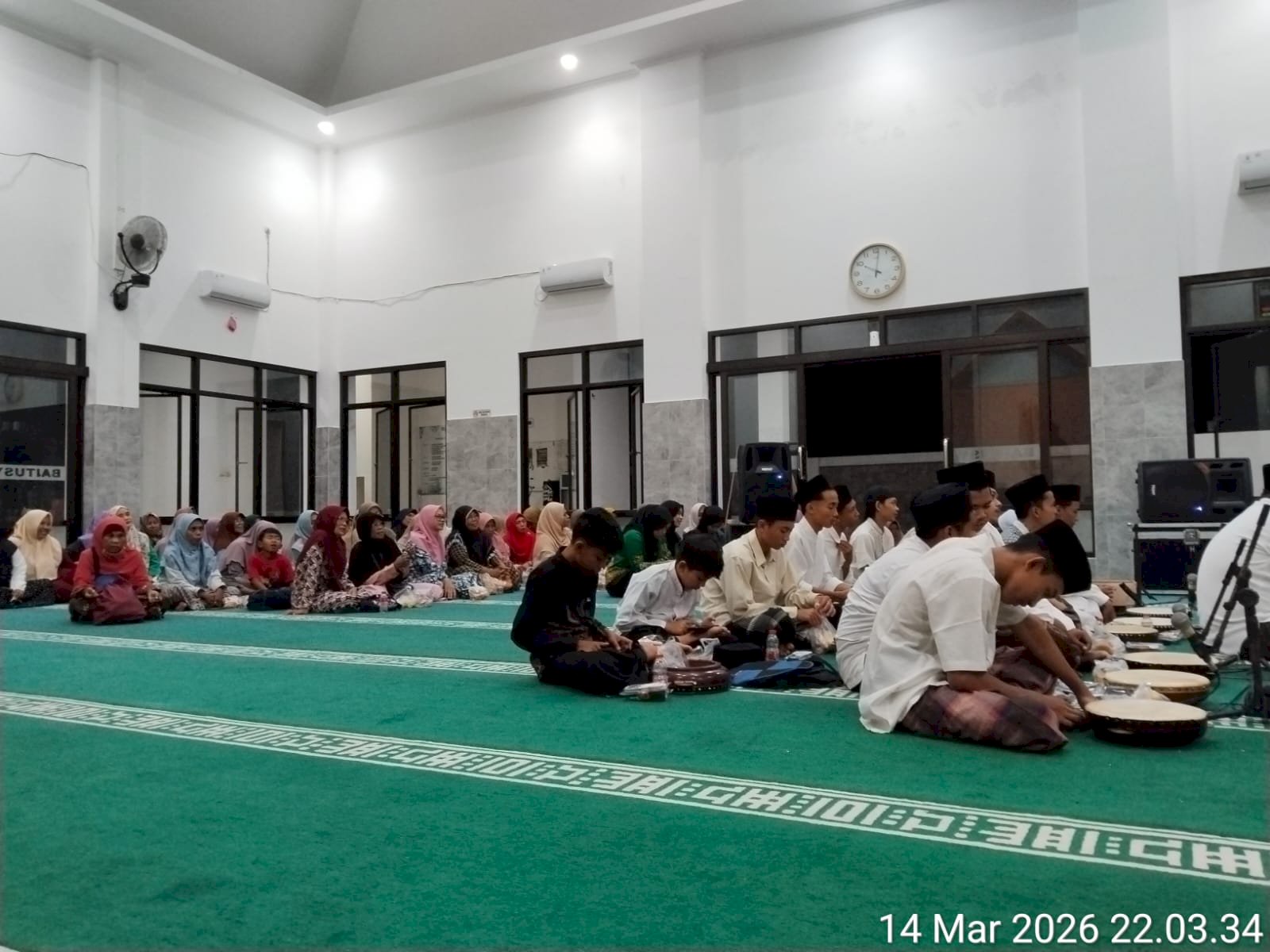CAMAT AJAK JAGA KEGUYUB RUKUNAN  PADA PERINGATAN NUZULUL QUR’AN DI MASJID BAITUSY SYAKUR BAKUNGAN KARANGDOWO