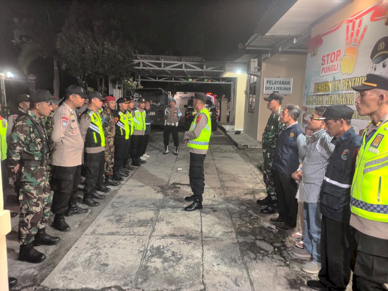 FORKOMPIMCAM  GELAR APEL BERSAMA GUNA MENCIPTAKAN KONDUSIFITAS  JELANG IDUL FITRI  1447 H