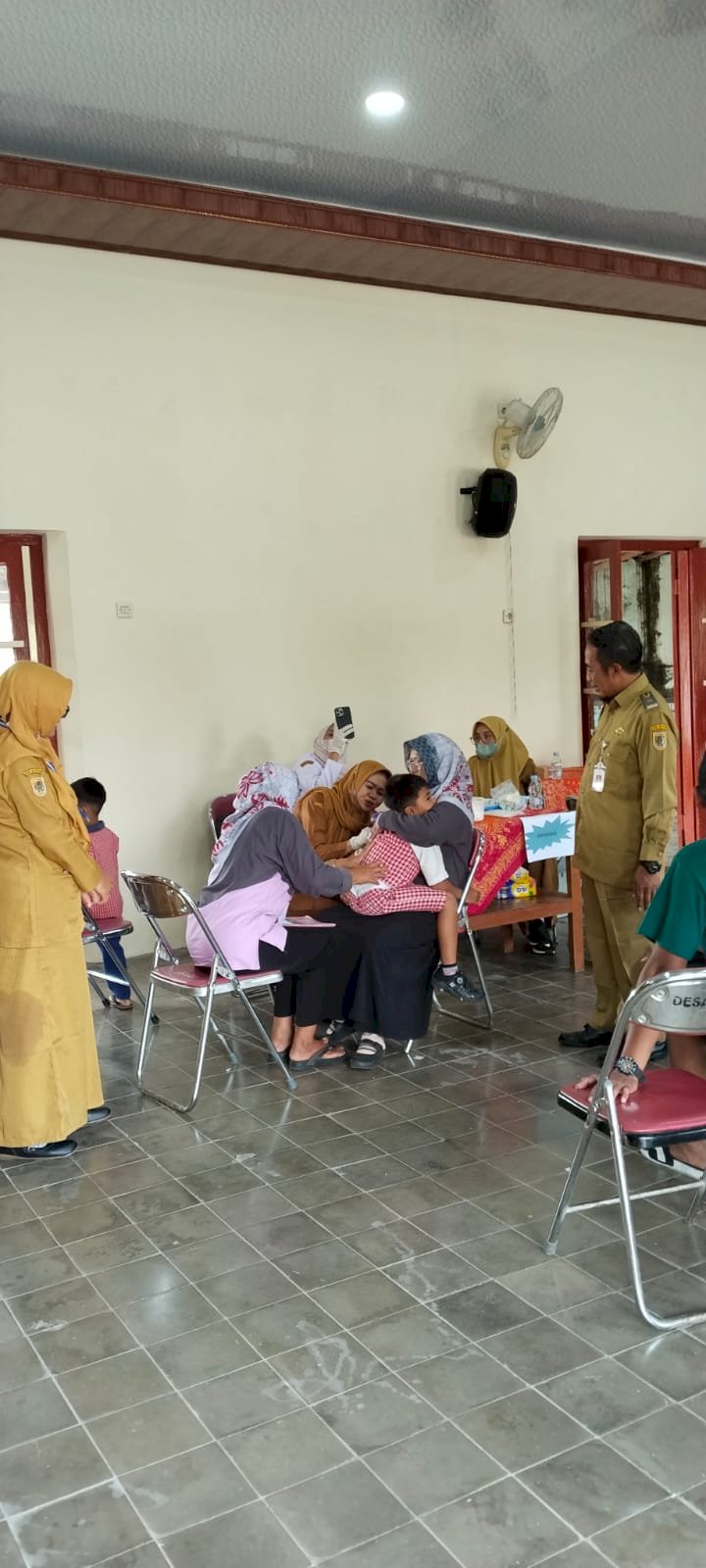 PESERTA IMUNISASI ORI CAMPAK  DESA PUGERAN KARANGDOWO MELEBIHI JUMLAH SASARAN 