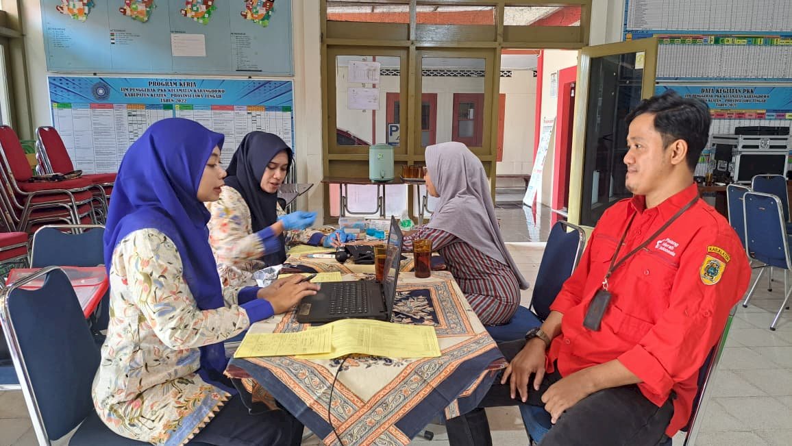 KECAMATAN KARANGDOWO  GELAR DONOR DARAH SECARA RUTIN