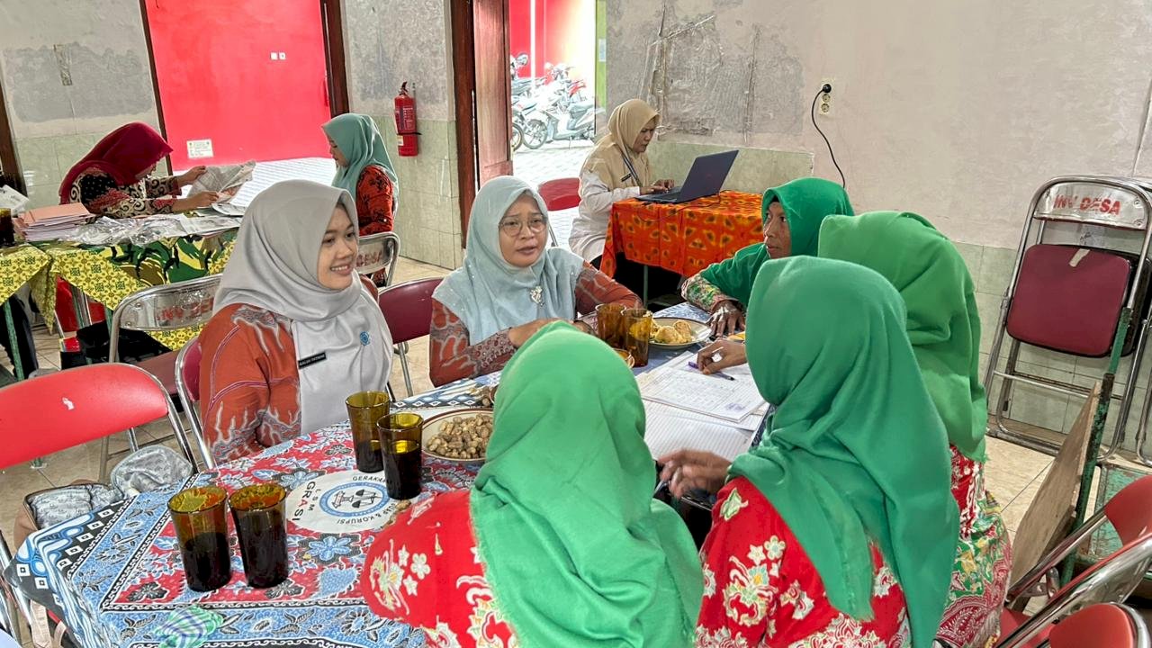 TP PKK KECAMATAN KARANGDOWO ADAKAN PEMBINAAN PADA TP PKK DESA KARANGWUNGU