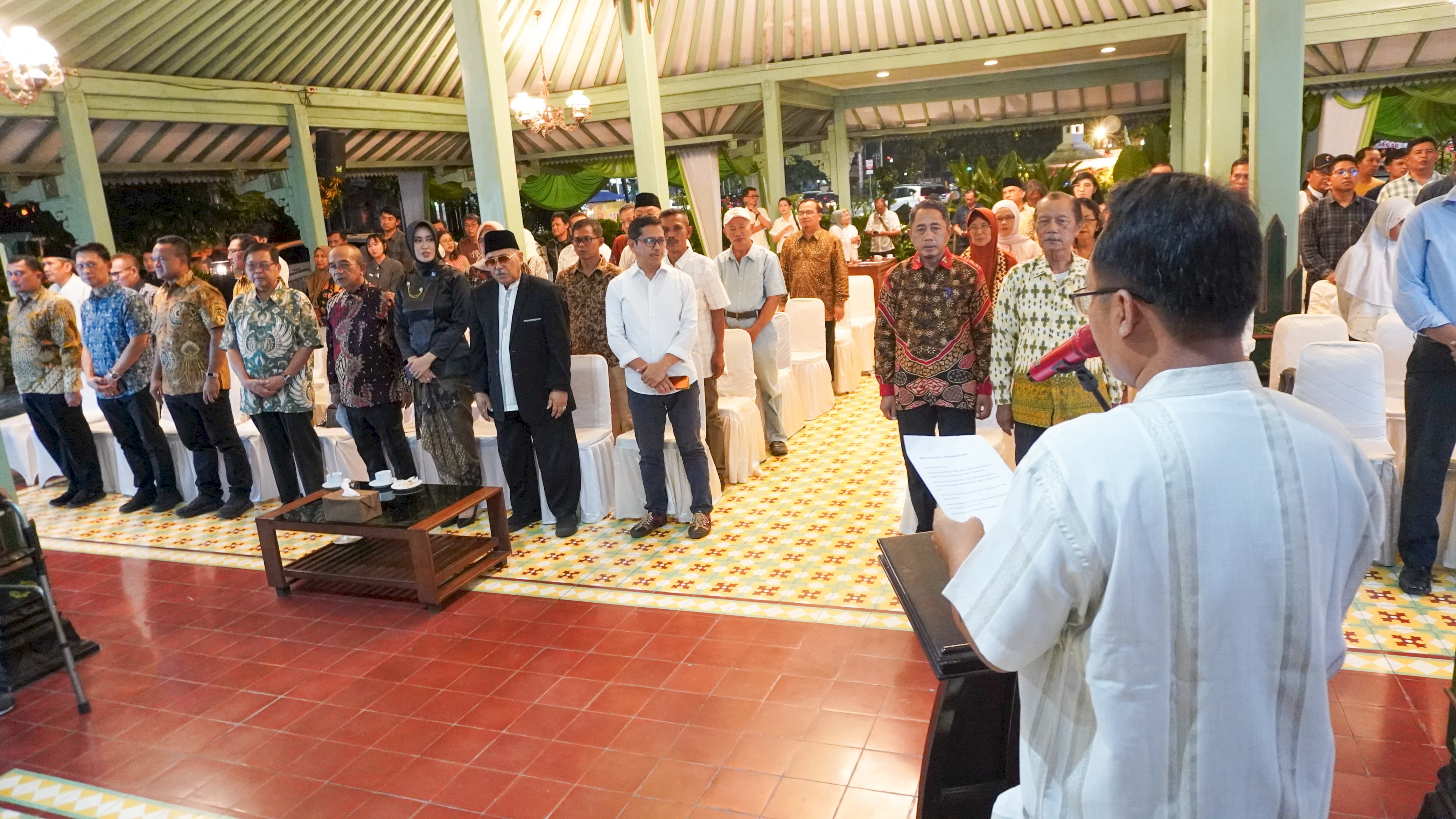 CAMAT KARANGDOWO HADIRI HALAL BIHALAL PWI SE-SOLO RAYA