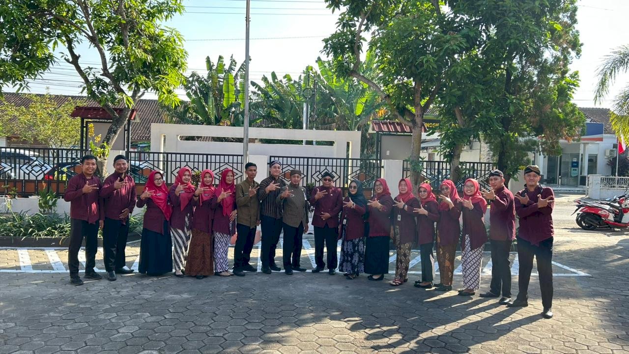 Upacara Hari Kartini 2026, Camat Ajak Tingkatkan Partisipasi Perempuan