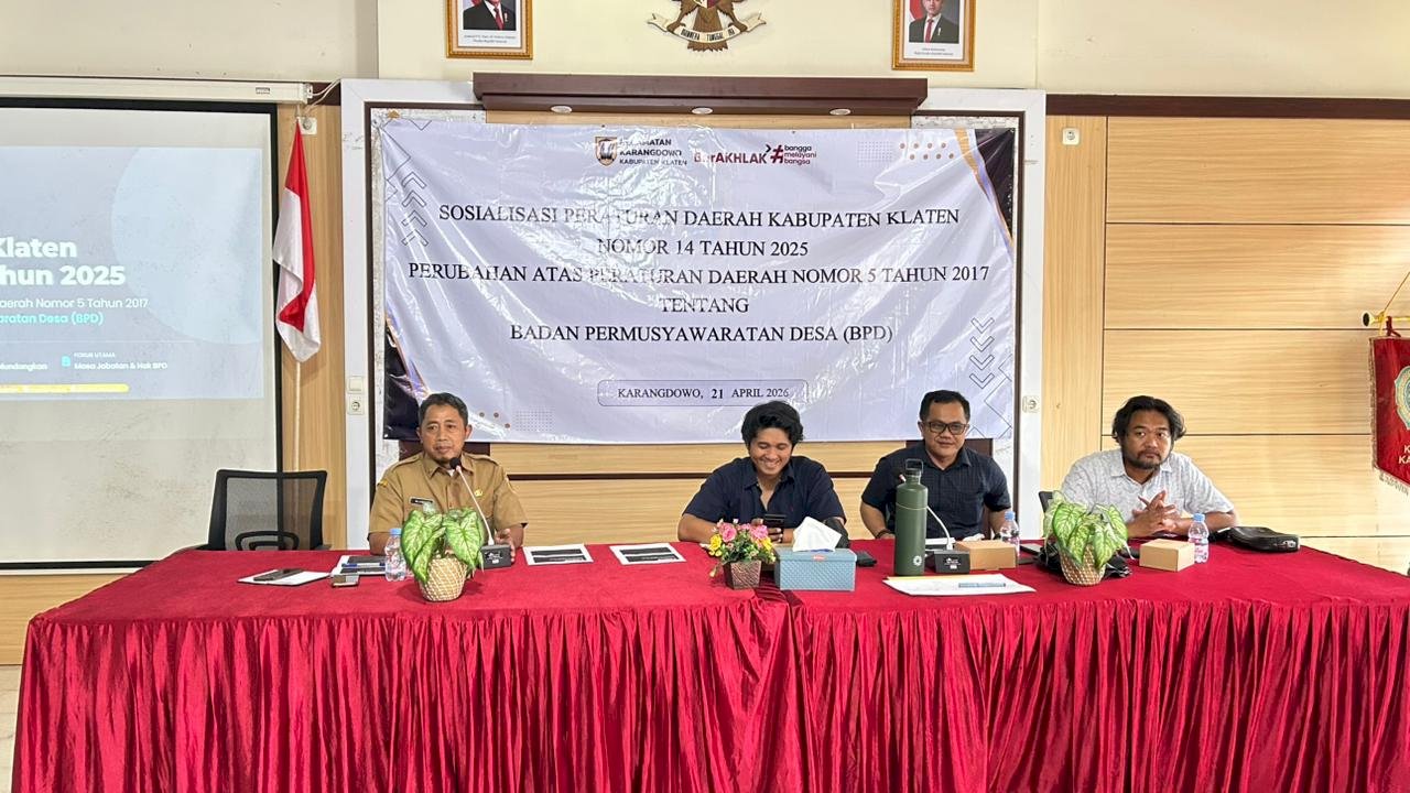 PESERTA ANTUSIAS MENGIKUTI SOSIALISASI TENTANG BPD DI KECAMATAN KARANGDOWO