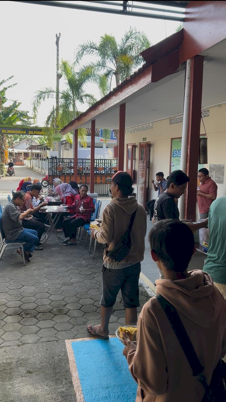 KARANGDOWO TINGKATKAN LAYANAN DENGAN INOVASI “ SABAR MAS  “ SERAP ASPIRASI  SAMBIL SARAPAN BARENG MASYARAKAT