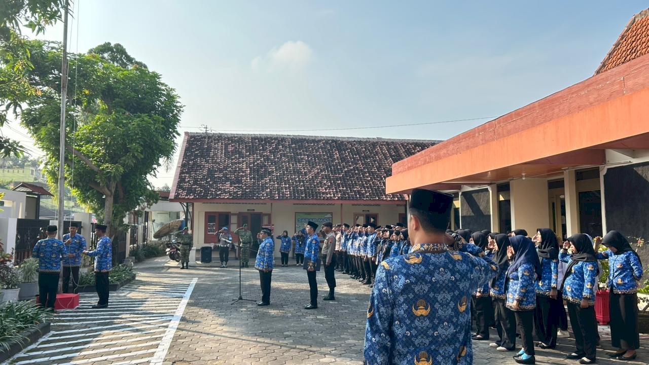 UPACARA MEMPERINGATI HARI KEBANGKITAN NASIONAL KECAMATAN KARANGDOWO