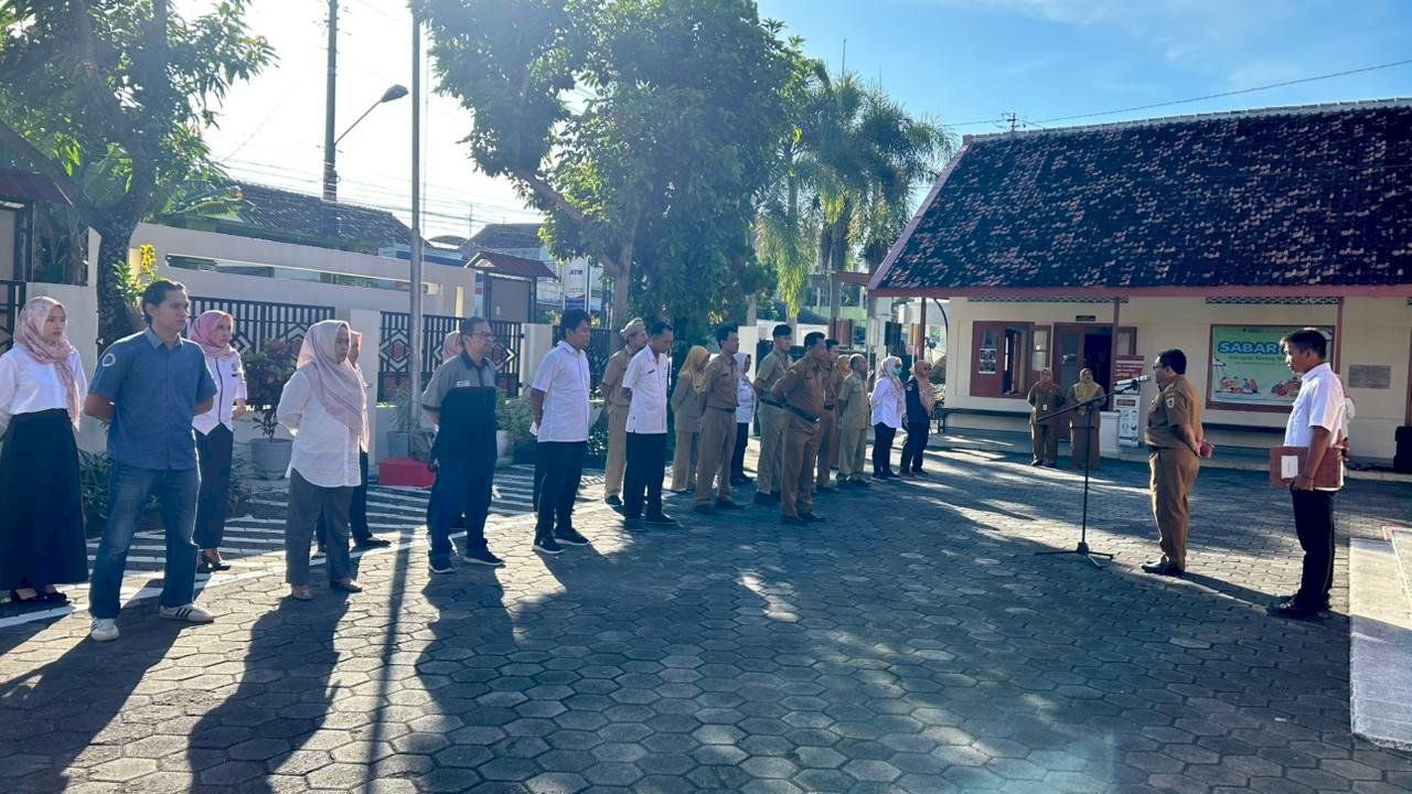 APEL PAGI KECAMATAN KARANGDOWO JADI MOMENTUM SINERGI PEGAWAI DAN TINGKATKAN KINERJA