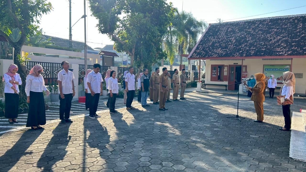 APEL PAGI KECAMATAN KARANGDOWO JADI MOMENTUM SINERGA PEGAWAI DAN TINGKATKAN KINERJA