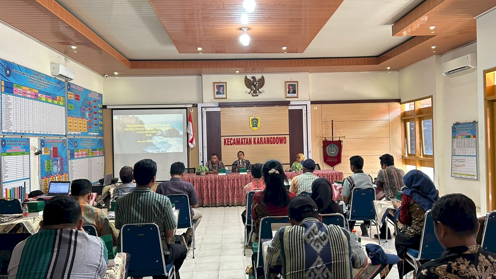 KECAMATAN KARANGDOWO GELAR SOSIALISASI PENGELOLAAN WEBSITE DESA