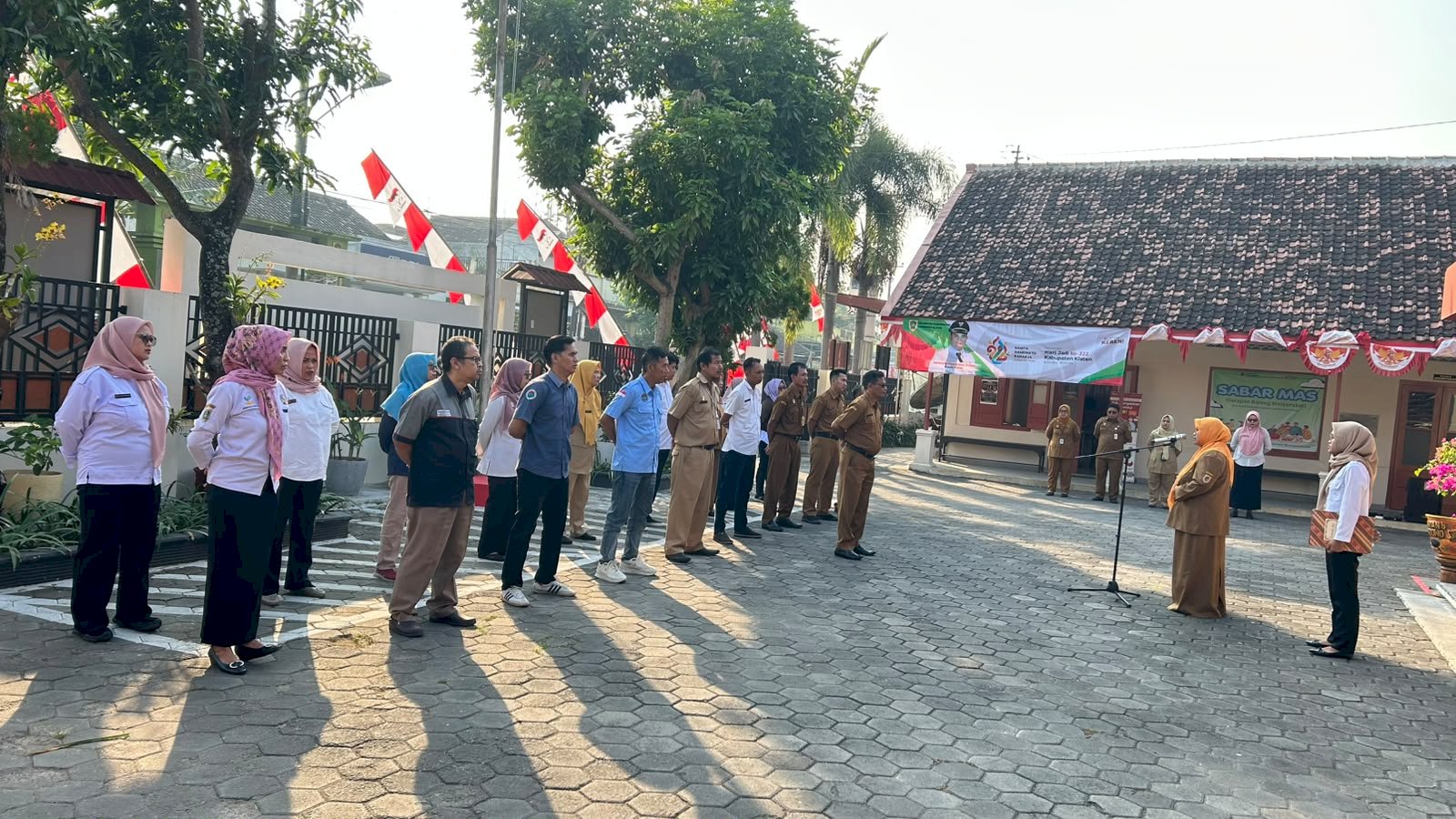 APEL PAGI KECAMATAN KARANGDOWO MEMBANGUN DISIPLIN DAN INTEGRITAS PEGAWAI