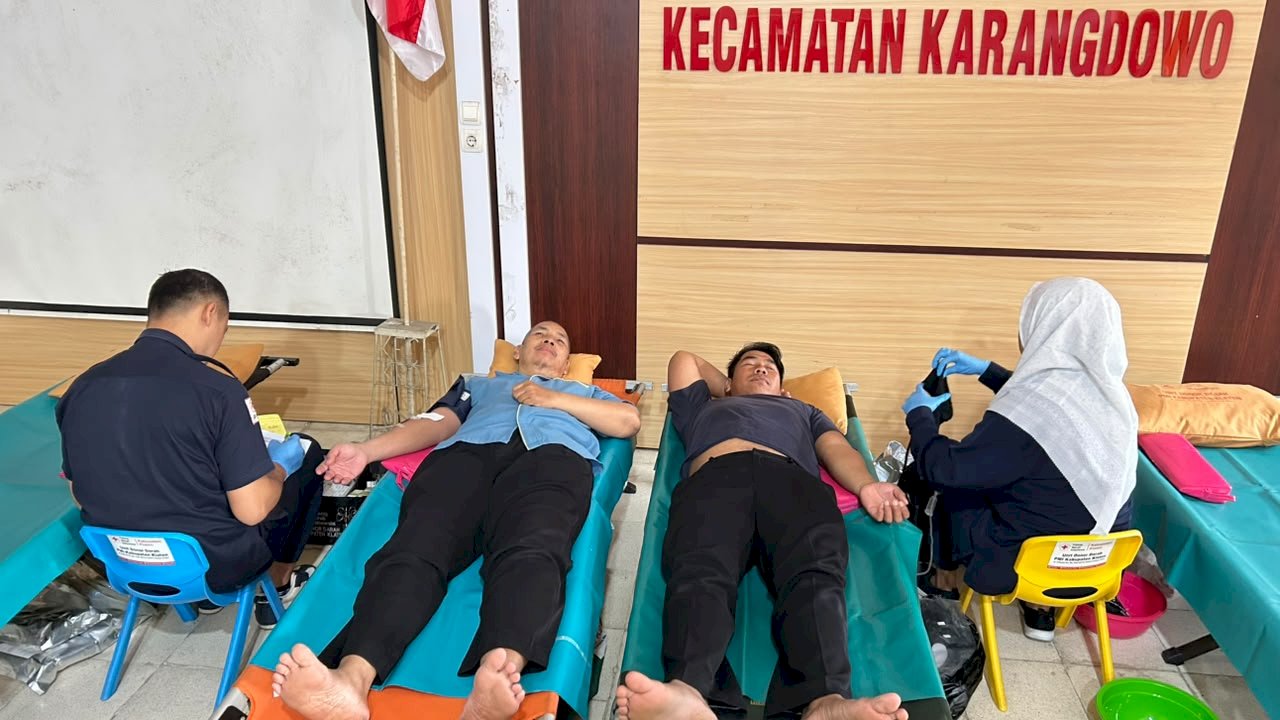 SAMBUT HARI JADI KLATEN KE-222  KECAMATAN KARANGDOWO GELAR AKSI SOSIAL DONOR DARAH SERENTAK