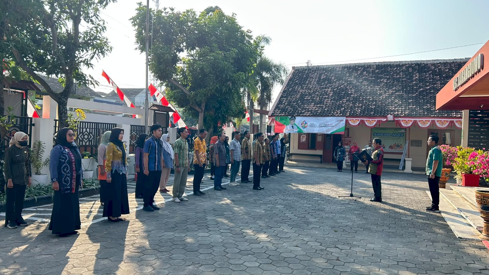APEL INTEGRITAS  KECAMATAN KARANGDOWO PERKUAT DISIPLIN DAN KOMITMEN APARATUR PELAYAN MASYARAKAT