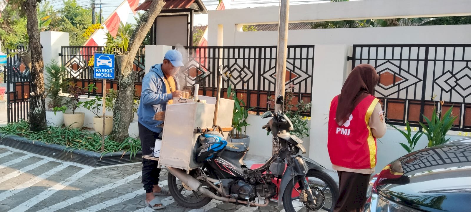 SABAR MAS : KECAMATAN KARANGDOWO AJAK  SARAPAN BARENG DAN MENDENGAR LANGSUNG MASUKAN  MASYARAKAT 