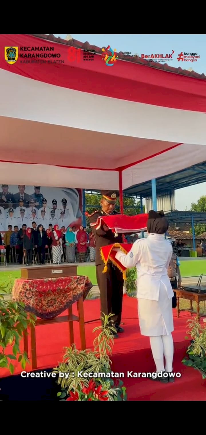UPACARA PENURUNAN BENDERA MERAH PUTIH HUT RI KE -81 TINGKAT KECAMATAN KARANGDOWO