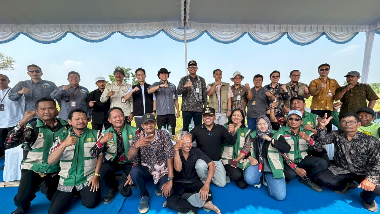JAGA KETAHANAN PANGAN JATENG PANEN RAYA DAN LUNCURKAN “PILAR JATENG “ DI PUGERAN KARANGDOWO KLATEN 